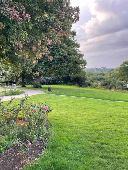 Garden Of Eden 1 Bedroom Flat In Fishponds بريستول المظهر الخارجي الصورة